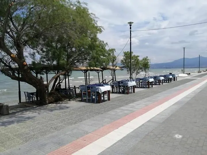 By The Sea Apartment Peraia