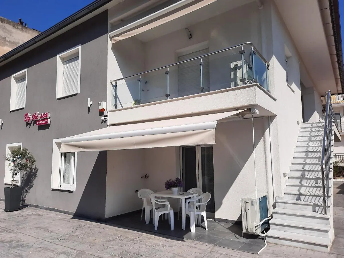 By The Sea Apartment Peraia  Greece